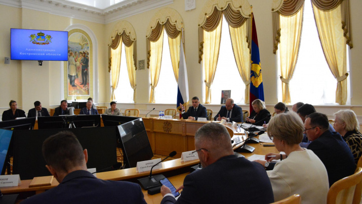 Руководителям девяти организаций региона предъявлены требования по повышению зарплат своим сотрудникам