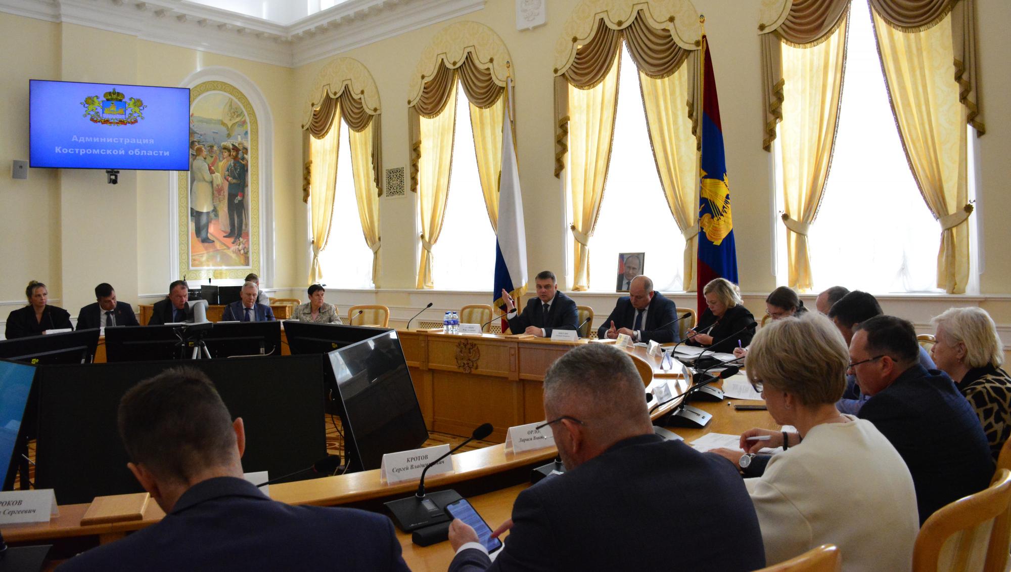 Руководителям девяти организаций региона предъявлены требования по повышению зарплат своим сотрудникам