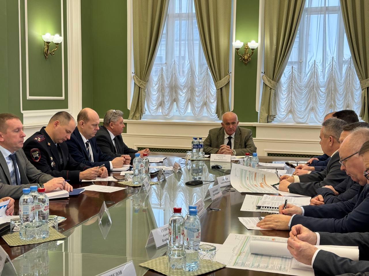 Сергей Ситников потребовал заранее подготовиться ко второму этапу восстановления дорожного покрытия моста 