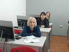 Порядок в бумагах — порядок в делах: госслужащие прошли обучение по организации работы с документами